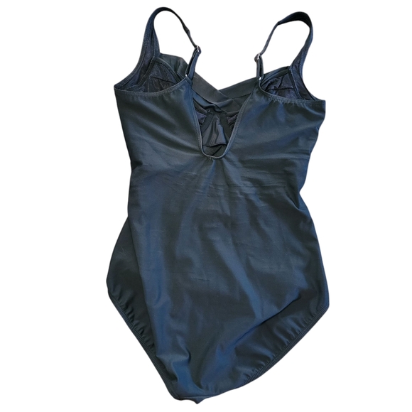Miraclesuit black ruched one piece swimsuit- 10.           A47 - Picture 7 of 7